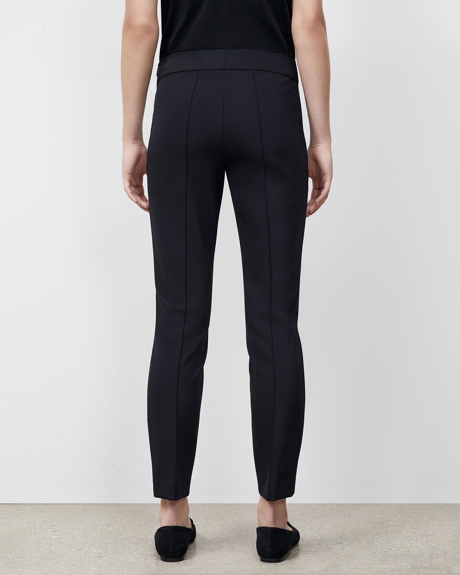 Acclaimed Stretch Gramercy Pant-Pants-Lafayette 148-Black-2-Mercantile Portland