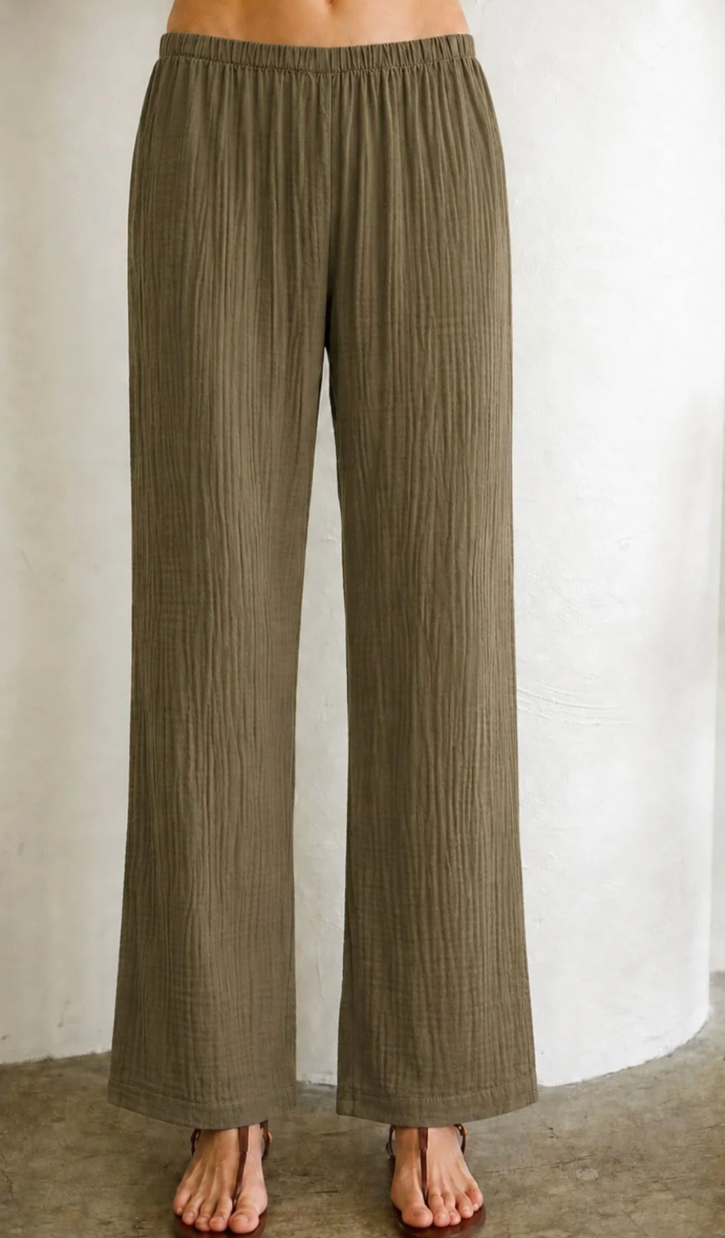 Elastic-Band Pant in Army-Pants-FELICITE-Army-1-Mercantile Portland