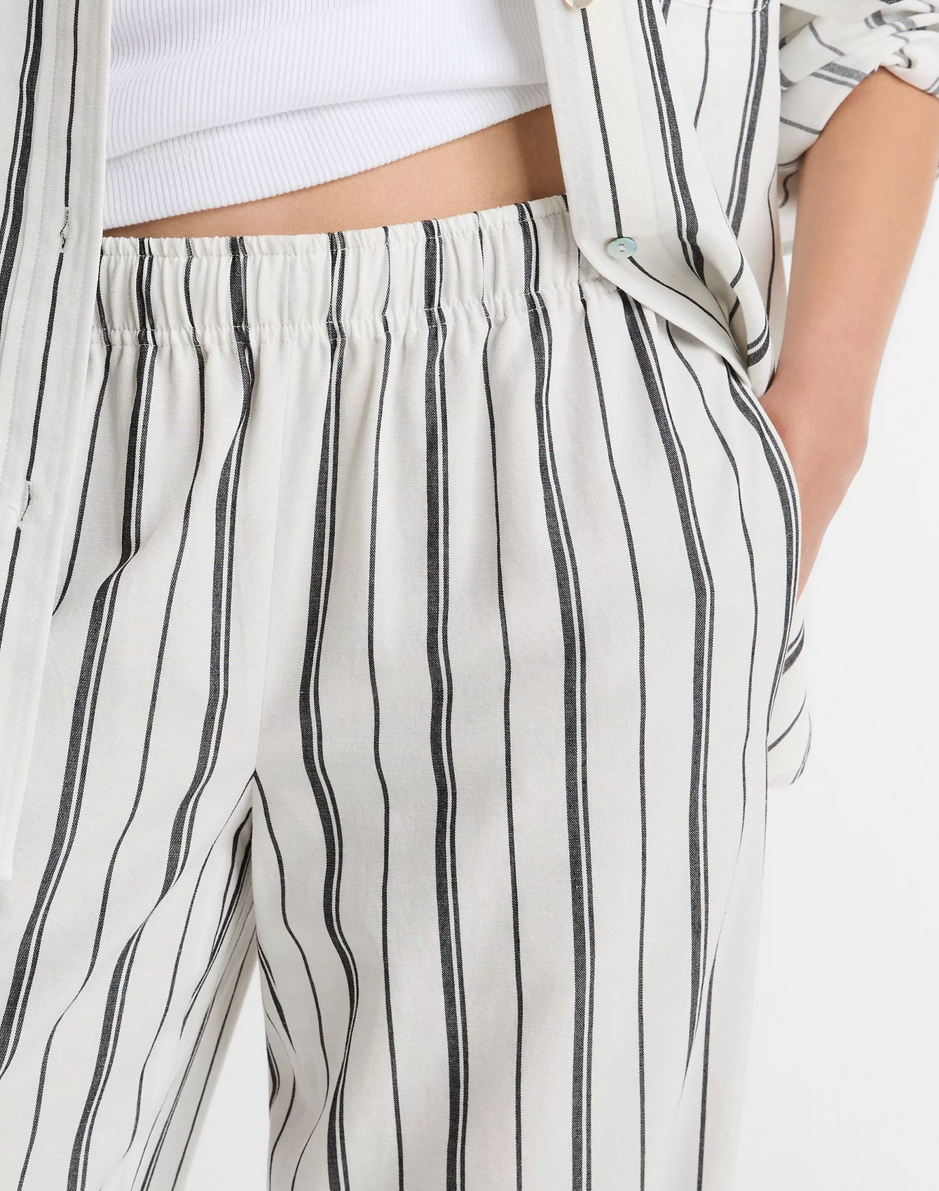 Resort Stripe Pull-On Pant-Pants-Vince-White / Black-XXS-Mercantile Portland