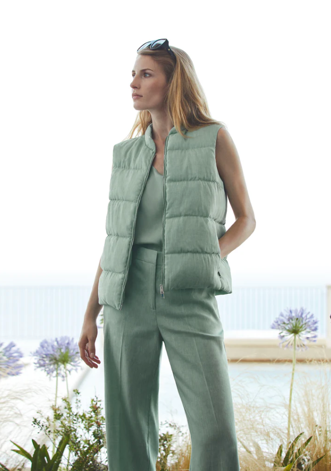 Sprint Linen Vest in Green-Outerwear-Amina Rubinacci-Linen Green-40-Mercantile Portland