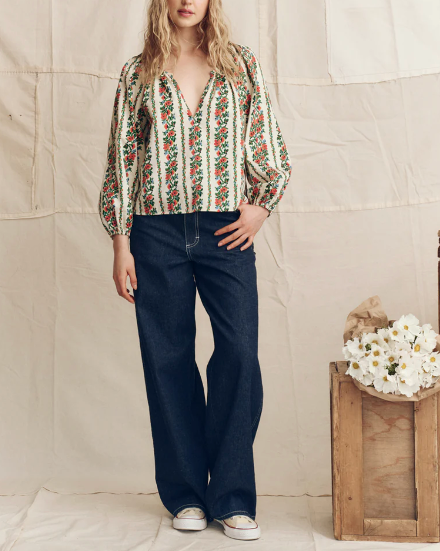 The Chariot Top-staging-The GREAT.-Tapestry Floral-0-Mercantile Portland