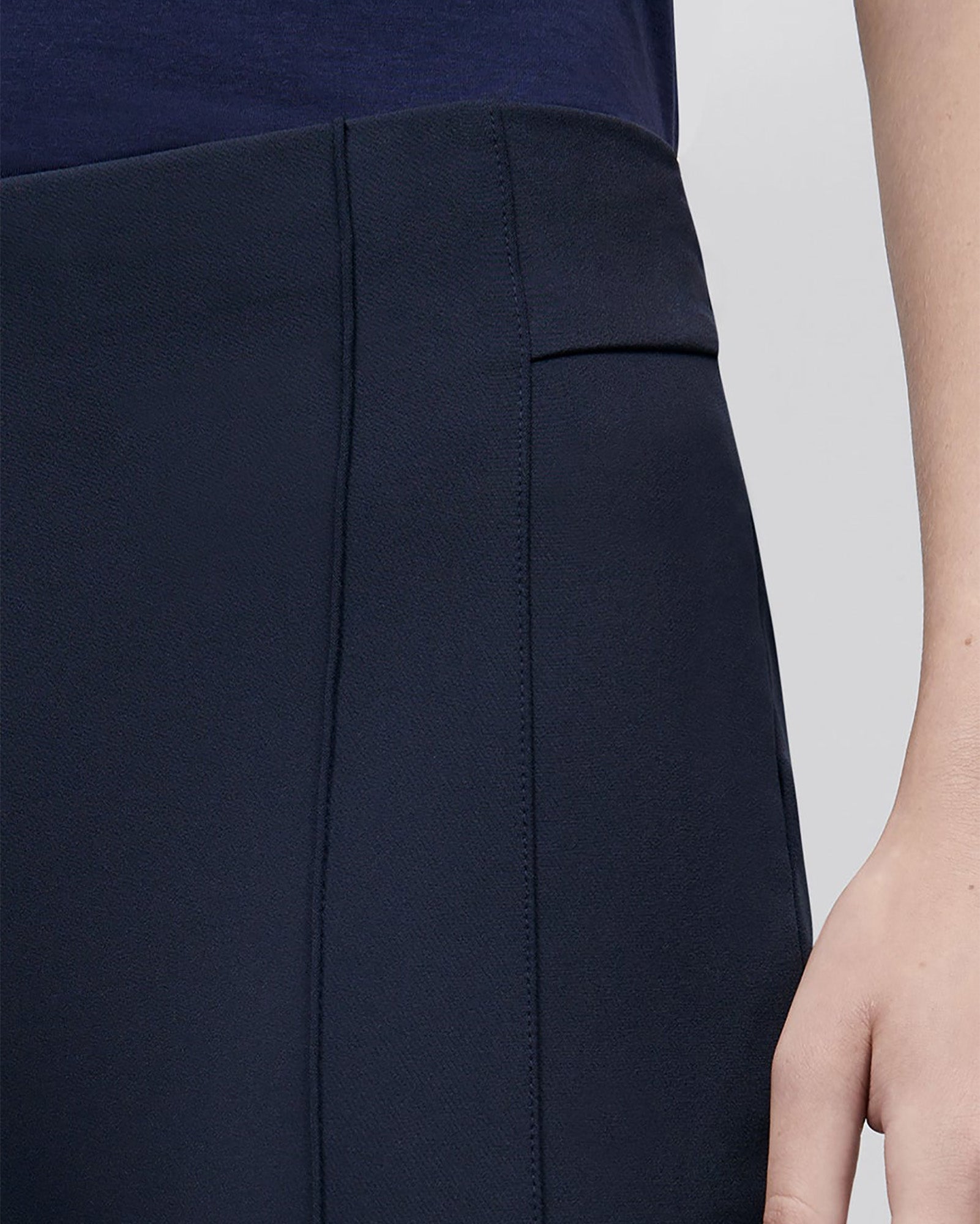 Acclaimed Stretch Gramercy Pant-Pants-Lafayette 148-Black-2-Mercantile Portland