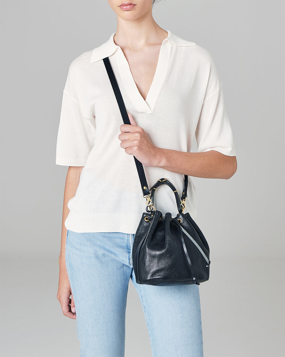 Classic Bucket Bag-Handbags-Il Bisonte-OS-Mercantile Portland