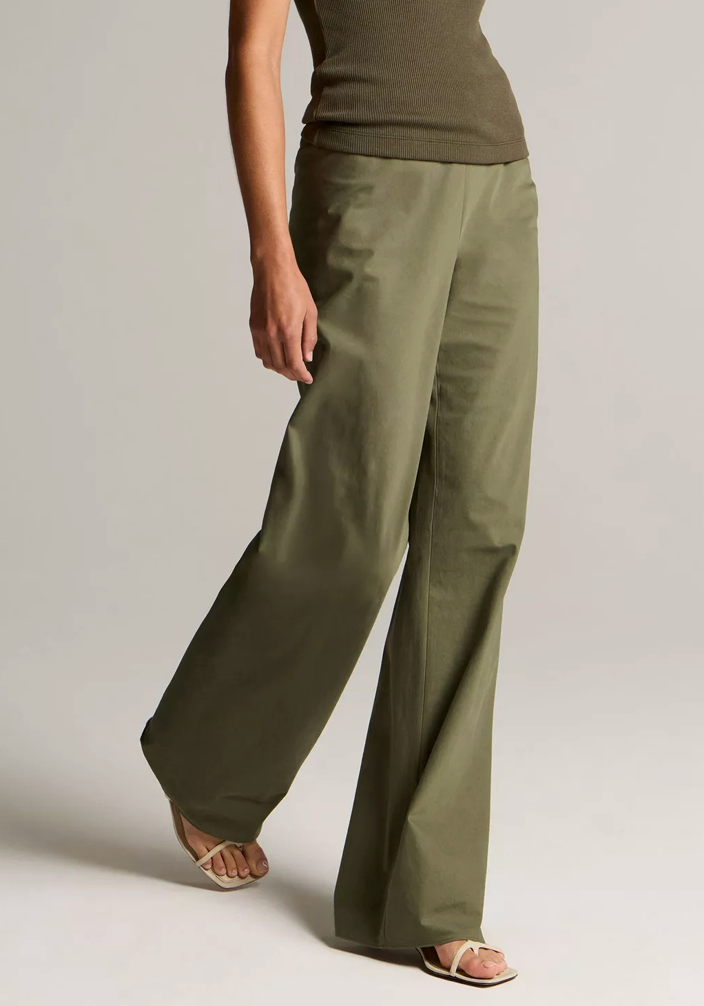 Colette High-Waist Bias Pant-Pants-Vince-Pine Grove-XS-Mercantile Portland