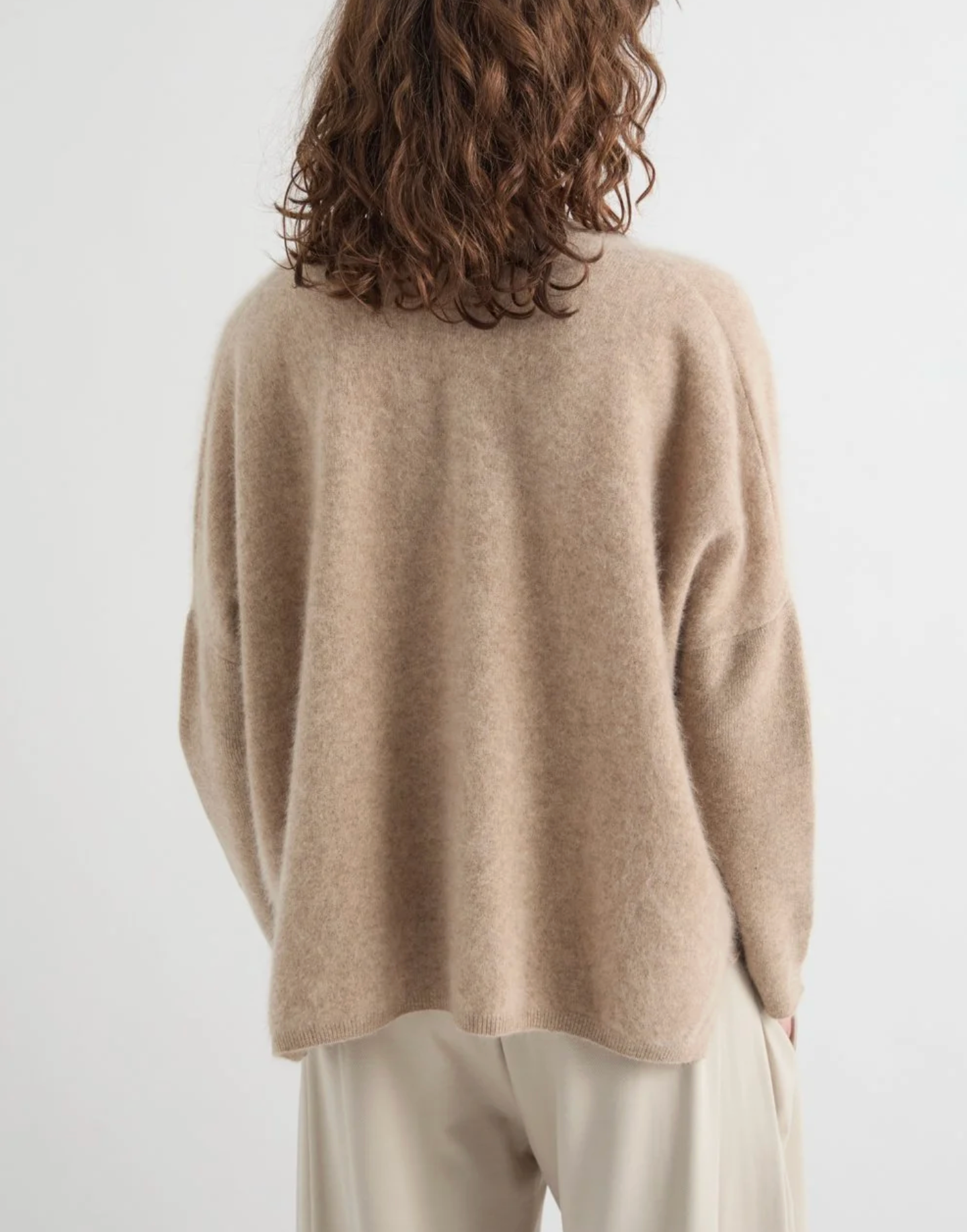 Easy V-neck Pullover-Sweaters-MEIMEIJ-Croissant-S-Mercantile Portland