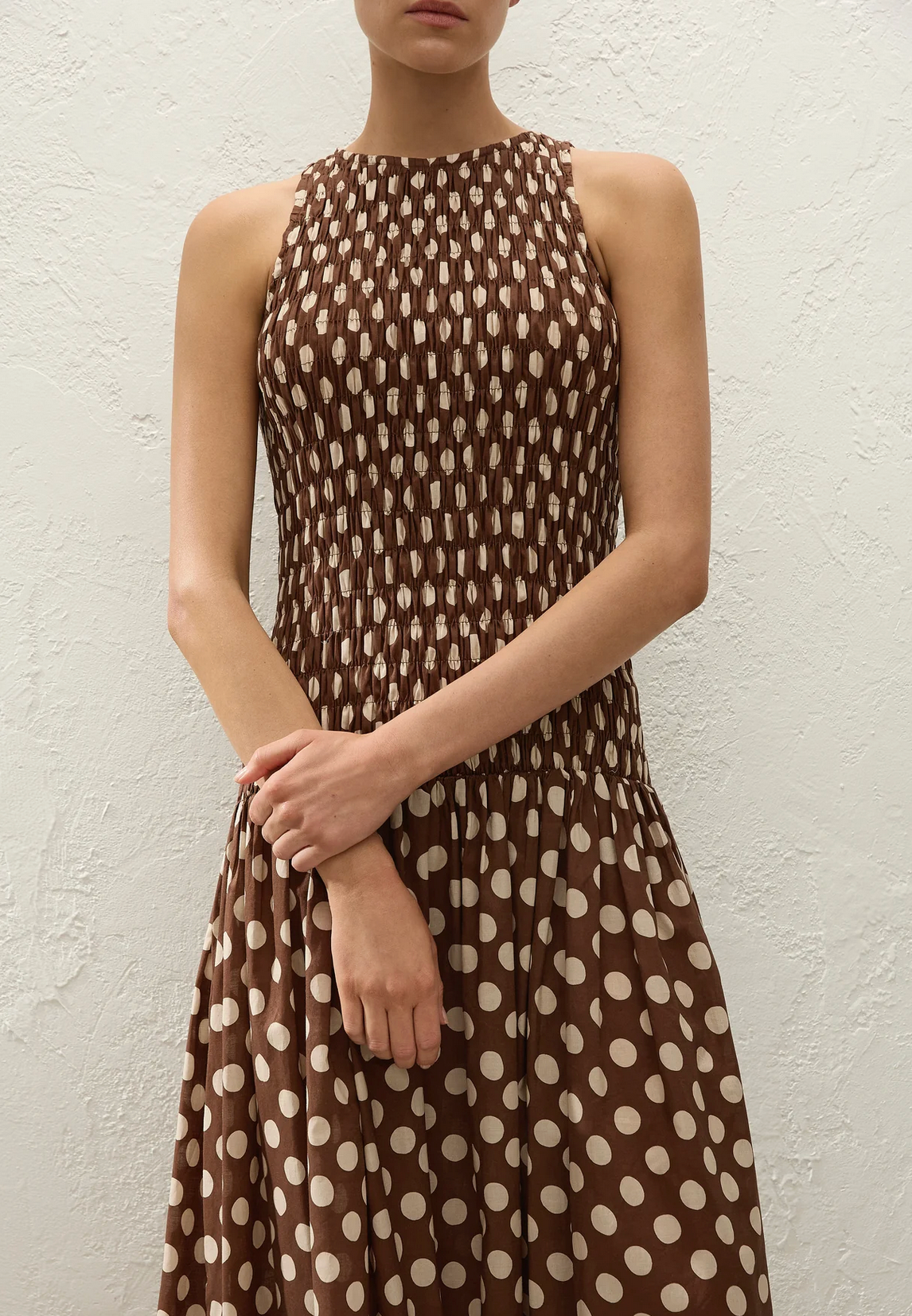 Luisa Midi Dot Dress-Dresses-FAITHFULL-Cioccolato-2-Mercantile Portland