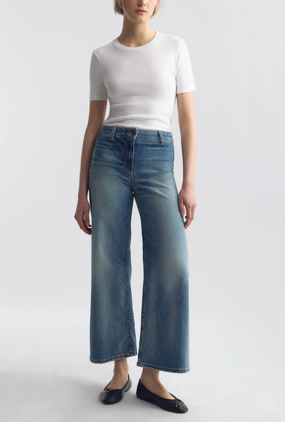 Megan Jean in Summer Wash-Denim-NILI LOTAN-Summer Wash-31-Mercantile Portland