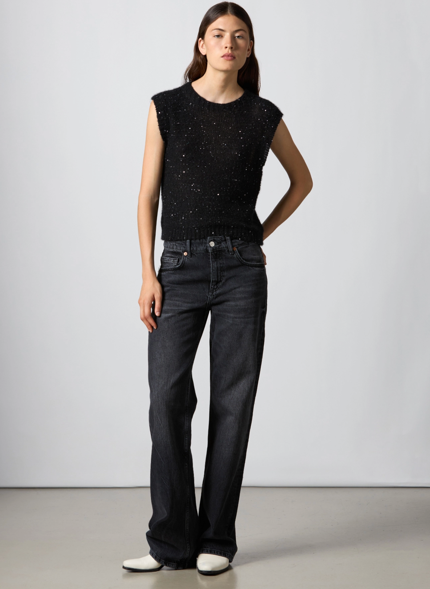 Paillettes Slipover-Clothing-Roberto Collina-Black-XS-Mercantile Portland