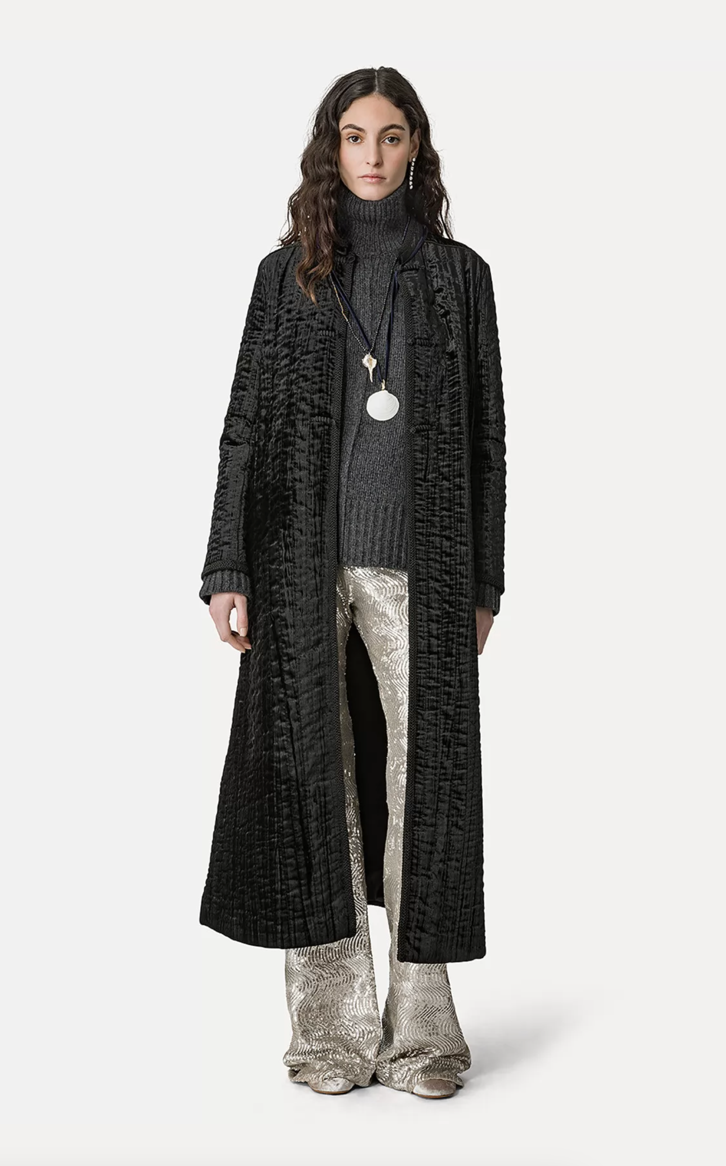 Quilted Pleated Velvet Coat Black 2