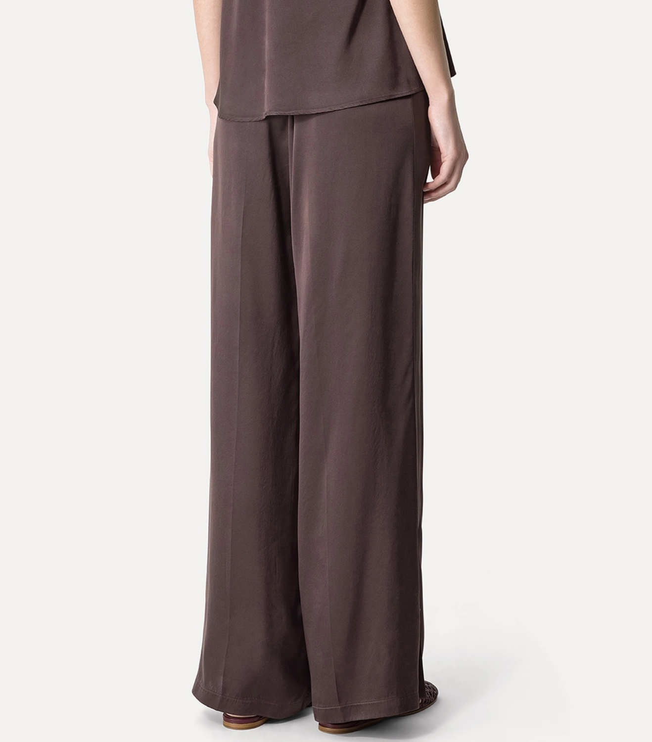 VIP【関税送料無料】希少 Forte_forte silk satin jogger pants Silk Satin Loose-Fitting Jogger – Mercantile Portland