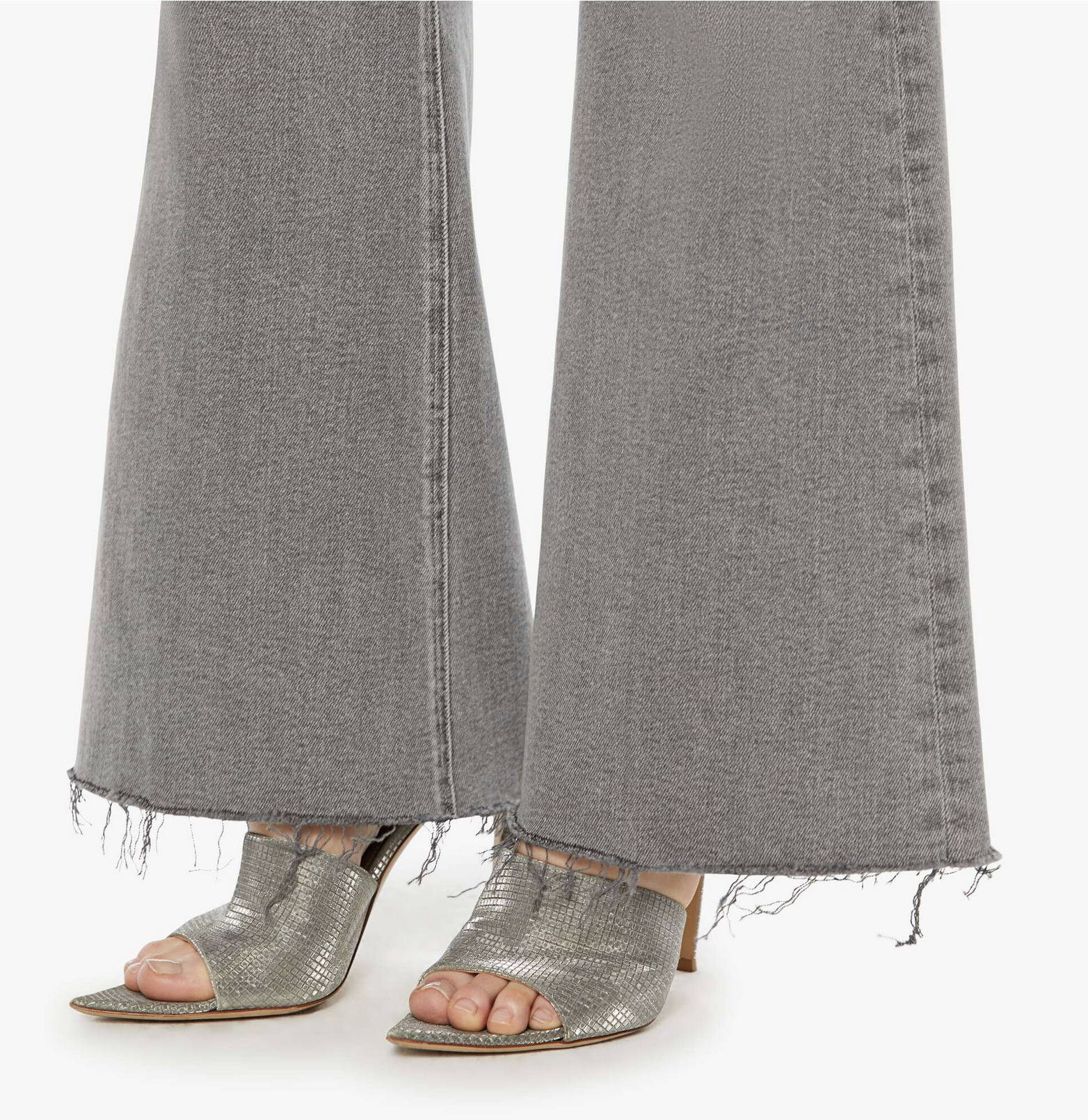 The Doozy Sneaky Fray in "Catch Me Outside"-Denim-Mother-Catch Me Outside-25-Mercantile Portland