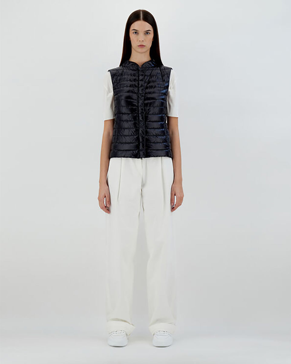 Vera Vest-Outerwear-Herno-Black-34-Mercantile Portland