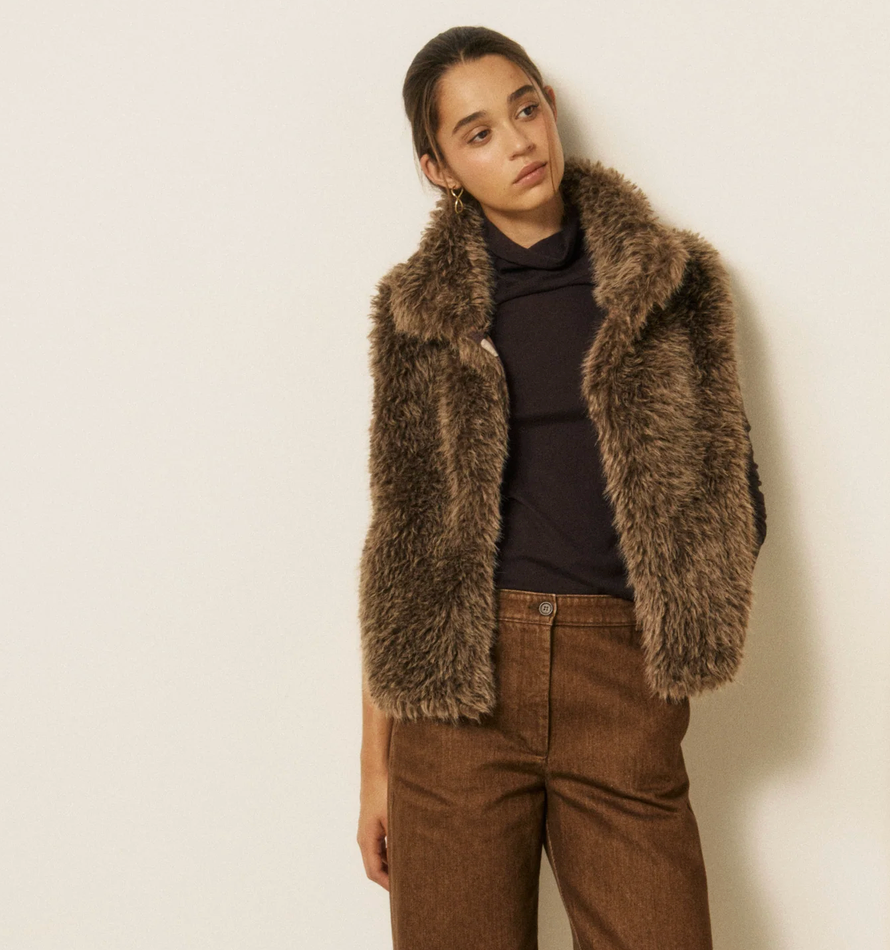 Verso Vest in Long-Pile Faux Fur-Outerwear-HARTFORD-Brown-1-Mercantile Portland